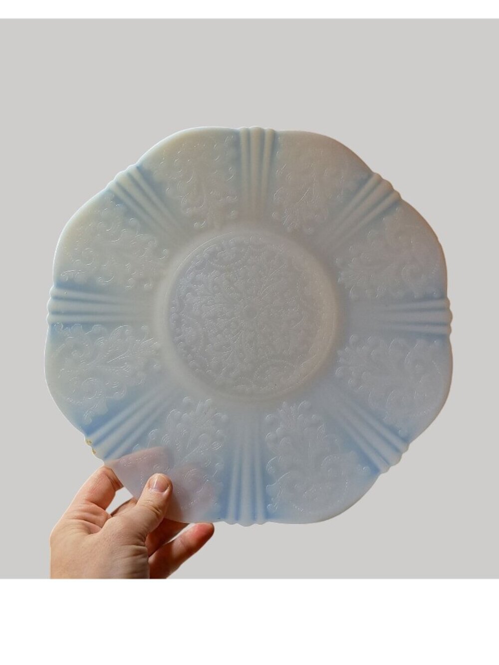 Macbeth-Evans American Sweetheart Monax White Opalescent Salver Plate Vintage
